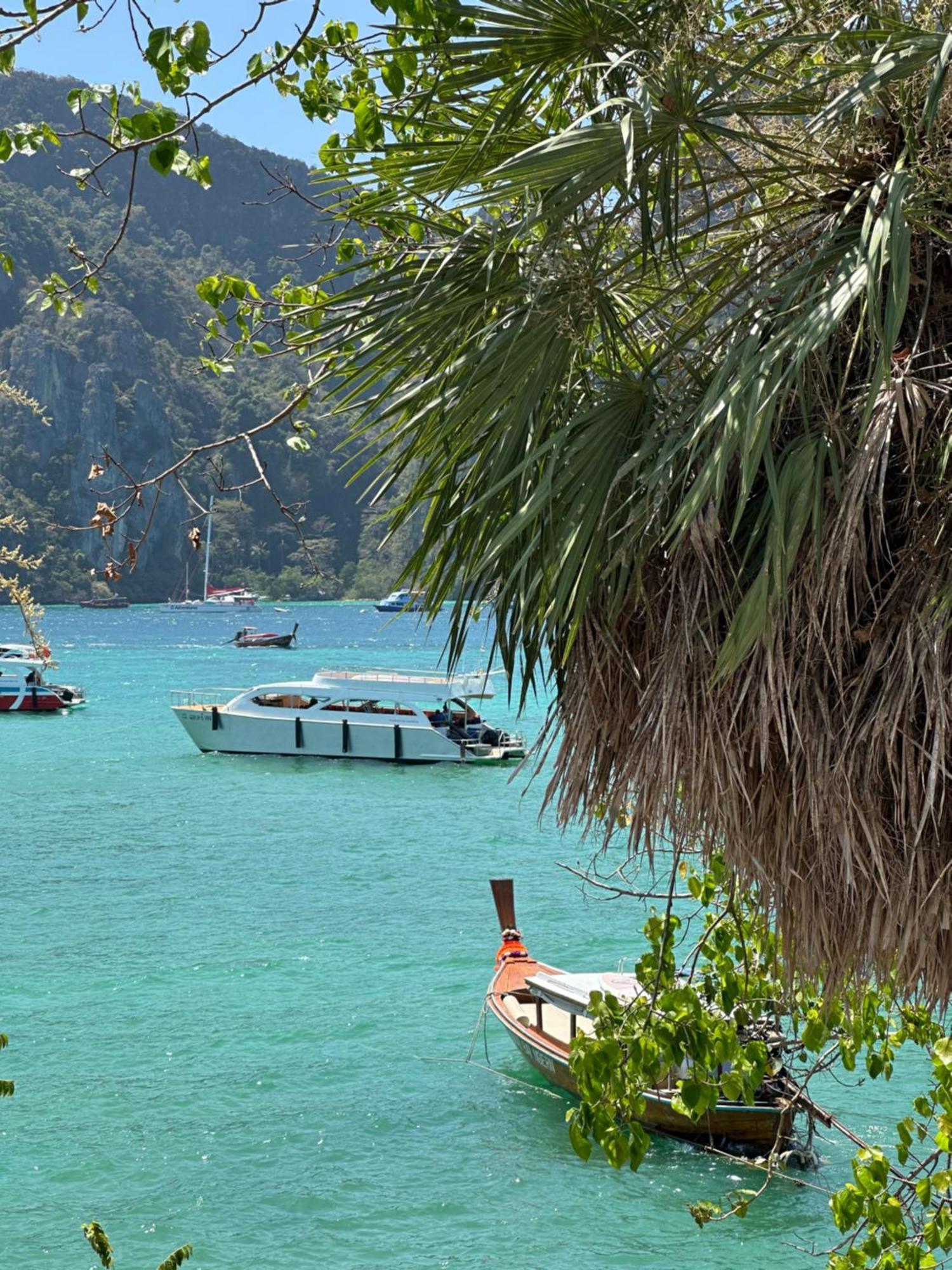 Mild Room Sea View Room For Rent Phi Phi Islands Esterno foto